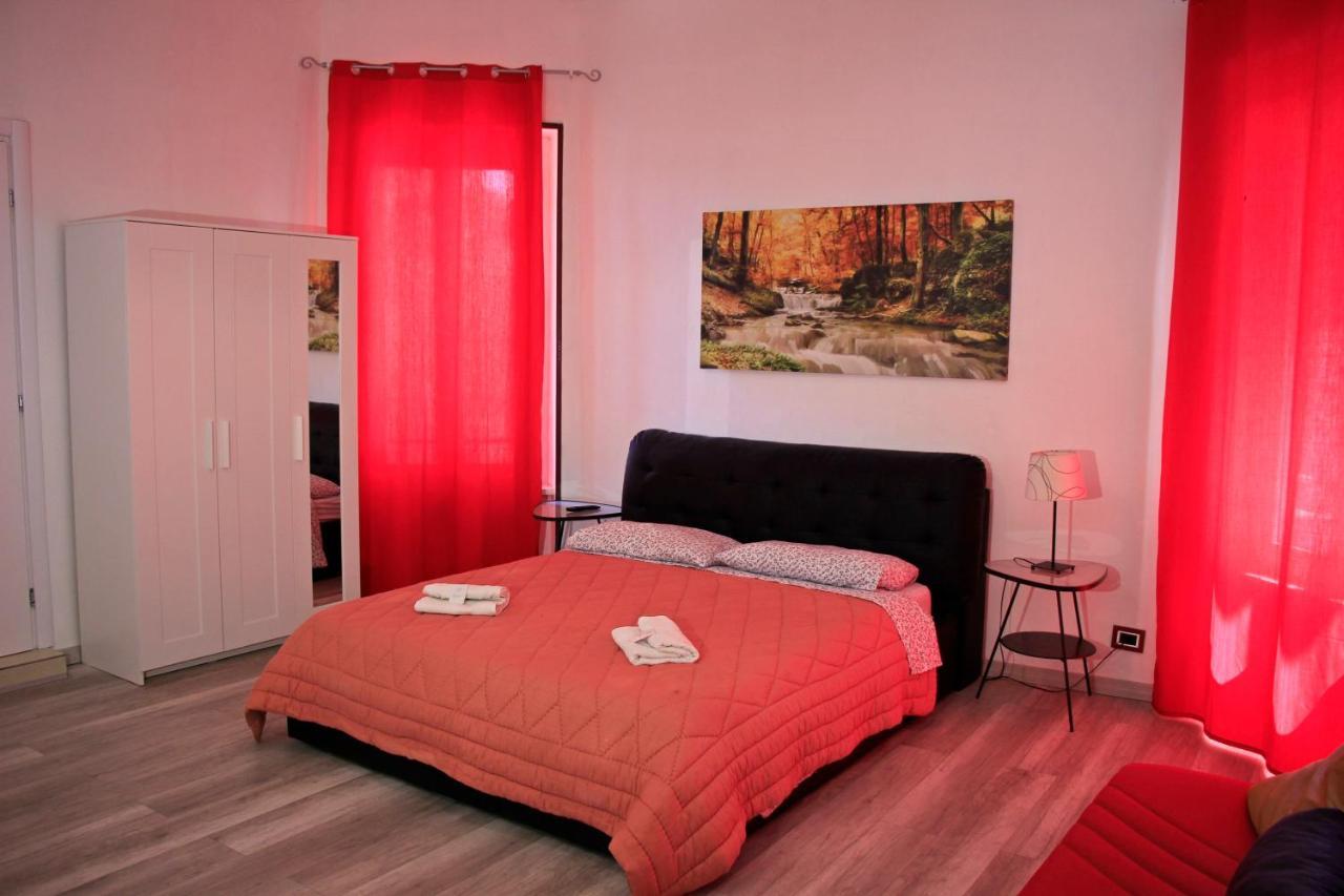 ロー Exclusive Passion Bed & Breakfast エクステリア 写真