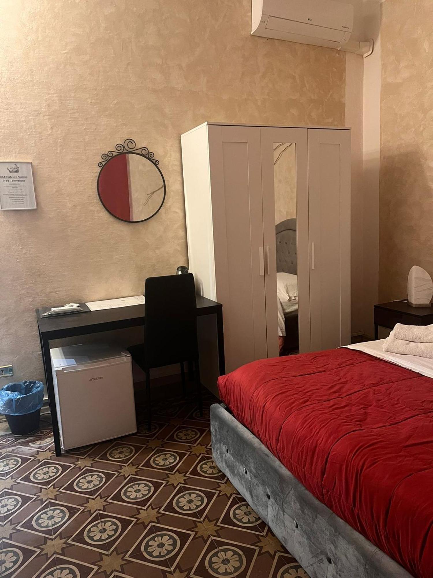 ロー Exclusive Passion Bed & Breakfast エクステリア 写真
